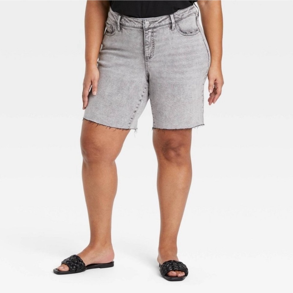 Ava & Viv Plus Size High‎ Rise Stretch Denim Jean Shorts NWT